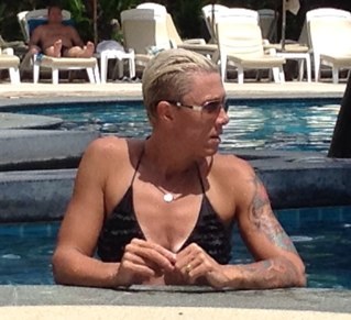 bec110274's profile picture. 