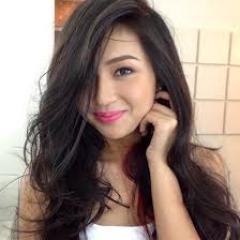 im alexandra alli you can call me ms. smile and follow me  then i fallow you back
