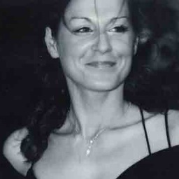 alestentella's profile picture. Avvocato