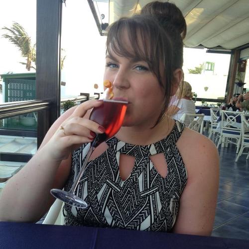 Co-blooger at Sisters Don't Share, strong believer in retail therapy, beauty product addict, secret love for unicorns