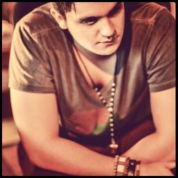O meeu mundo seriia escuro , seem viida, se não existisse vooc pra me aleegrar e me fazeer feliiz ;* @LuanSantana