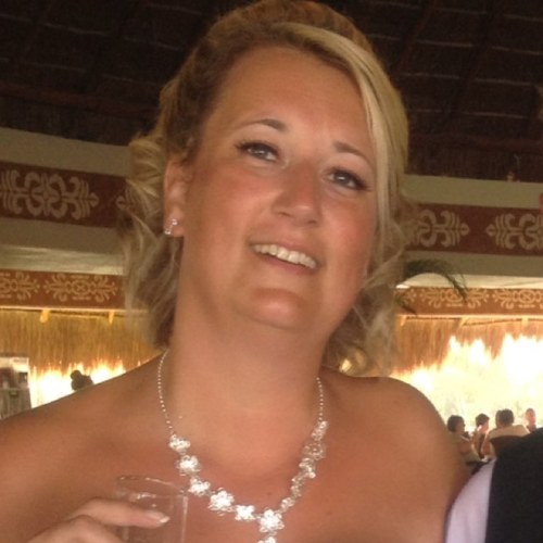 claruickie's profile picture. Live life passionately, Laugh until your tummy hurts, Love unconditionally ❤