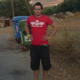 Avid Man Utd fan, teacher (questionable I know), football fanatic, regular player for CTDFC