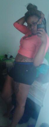 ImSimply_MzLuv's profile picture. HMMM LET ME SEE... in a sentence YOUNG, FUN, SMART, AND DOWN FOR THE CAUSE!!!......... BEST OF MOST WORLDS!! :)