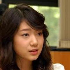 i like so much korean boys and i love kpop,and the south korea and my bests friends