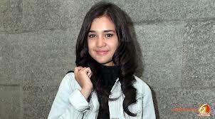 Official Parody @marcellabella_ as larasati #PRR3 Saksikan @pes_rocknroll3 Sen-Jum pkl 19.30 WIB Sab-Ahad pkl 20.30 WIB @SCTV_