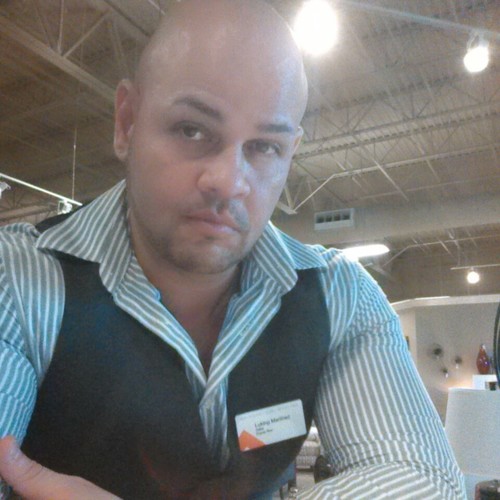 LukingM's profile picture. 