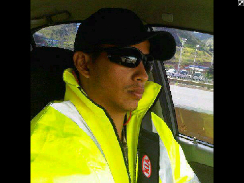 rescatista de corazon, amante de las motos y hacer las cosas bien...