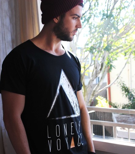 Lonely_Voyage's profile picture. Loney Voyage Clothing, 
A new up and coming Clothing Label, providing you original fresh Tees with a great fit!