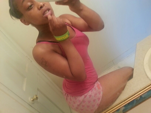 im me & dgaf wat anyone think ... u don't like me ? don't follow me jst daat simple !