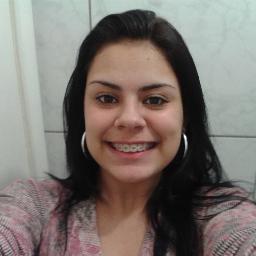 ELES VÃO CRITICAR A MINHA FORMA DE VIVER,SE IMPORTAM EM ME REBAIXAR,MAS NÃO SE IMPORTAM EM CRESCER.