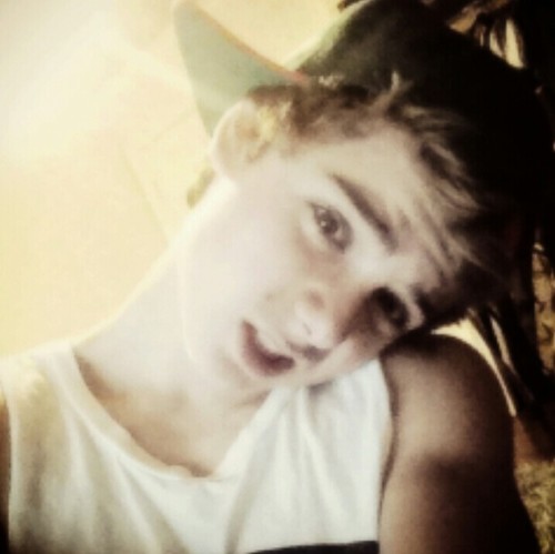 FauxBeadles's profile picture. i c u | i'm just really in love with Kylie, problem?