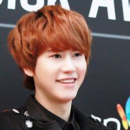 SUPERJUNIOR의 소중한 막내 조규현 [@pewpewroleplay]
