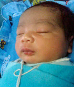 Azam Ş̲̅α̩̩̩̩̥y̅α̇̇̇̊ήğ Mama papa :)