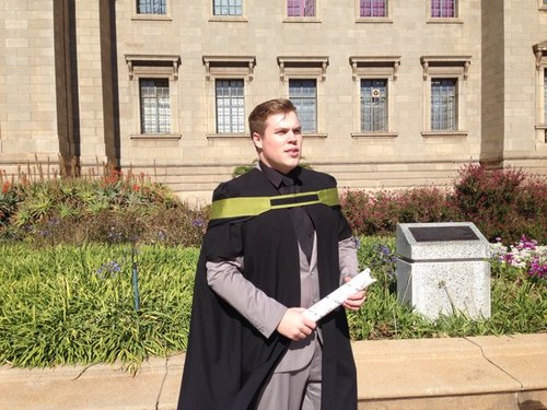 Hulios09's profile picture. 