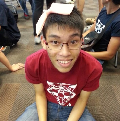 DJ_Lim93's profile picture. An emo kid who just loves his food 
Instagram: dj_lim93