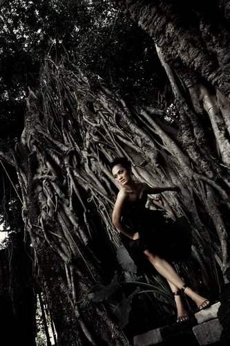 Peggypmhill's profile picture. Jangan hiraukan mereka yg berusaha jatuhkanmu. Karena mereka akan kalah dengan sendirinya ketika melihatmu masih tegak berdiri.