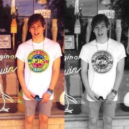 please follow @IRWINWHORE ily