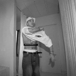 I'm from Poland I like drawing sport listening music Rap I fan @Eminem.#Stan #TeamShady  other profile on twitter @marshalprincess @shadyking12 @princessshady18