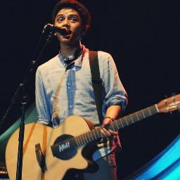 The real and first official febrianers bandung. keep support and love him❤  
Followed by him 30/06/13.