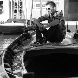 kolapsique's profile picture. 