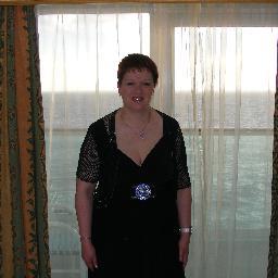 Hi I live in Lancashire, U.K. and very interested in losing weight. I help others too - check it out http://t.co/h1DKUrsmMR