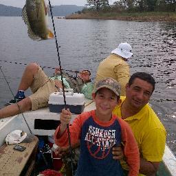11. Beisbolista, Futbolista, pescador, finquero, nadador, tenista, lo que quieras yo lo tengo. sigueme