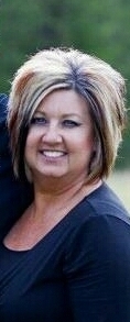Christian conservative. 25 year banking professional turned hair salon owner following the economic implosion of 2008. #MAGA #GA #GODAWGS