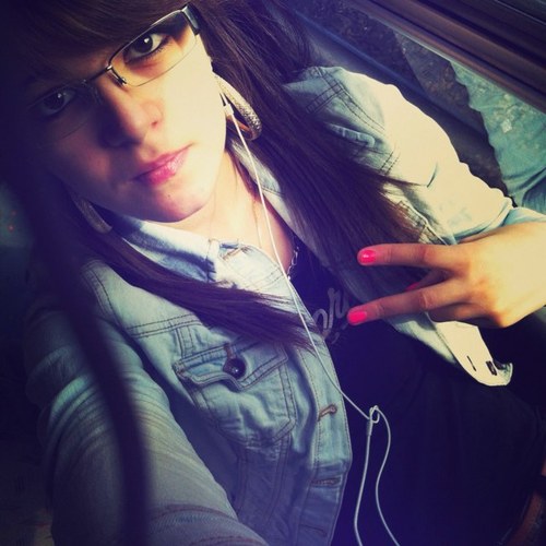 Maarinee77's profile picture. O8 . O9 . 2O12 (L) #TeamPortugal ❤ #TeamPsg #TeamLacrim #TeamMisterYou ; Follow Me , J´Follow Back