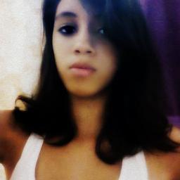 Livros.Música.Pinguins.Dança.Abraços.Família e acima de tudo fé. Eu sou Uanine! ♫♪PENGUINS LOVE PIZZA♫♪