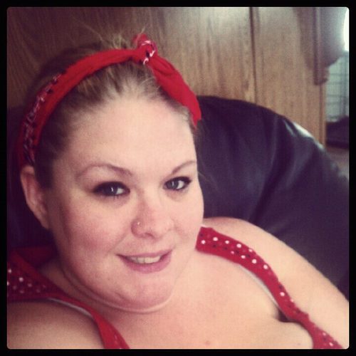 I'm me! Nothing more nothing less. If u know me then u understand, if u don't know me then u should! I'm a pretty amazing gal!