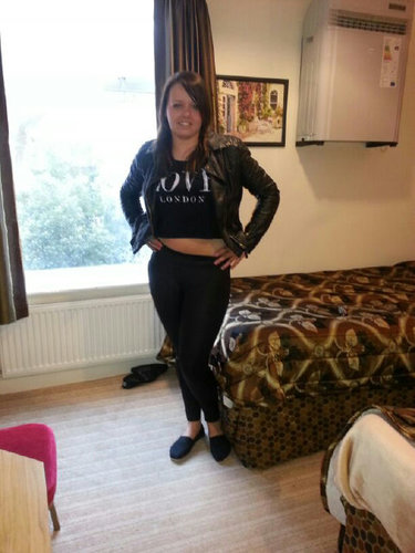 dionnegeary's profile picture. Dionne Geary, 22year old, work as a combat medic in the british army, love my job,  i support glasgow Celtic