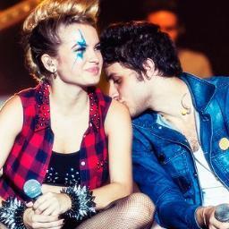 É que não tem sentido sem você. @Lua_Blanco
