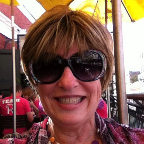 u2_lives's profile picture. Mom to 4 children, wife to a loving and kind man