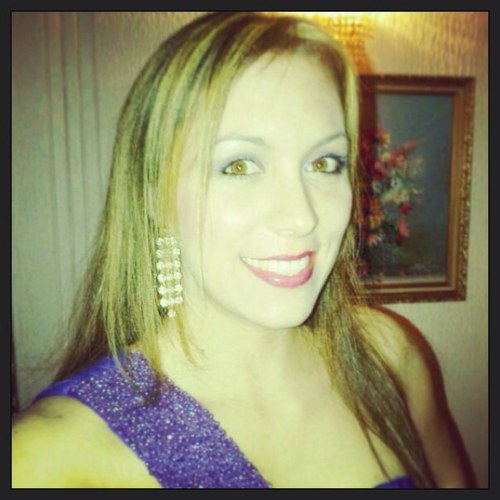 inesu18's profile picture. Médico Cirujano. Esp. Salud Ocupacional. Next step: Medicina Interna. Soprano!  Amo la música, la ópera es mi vida!