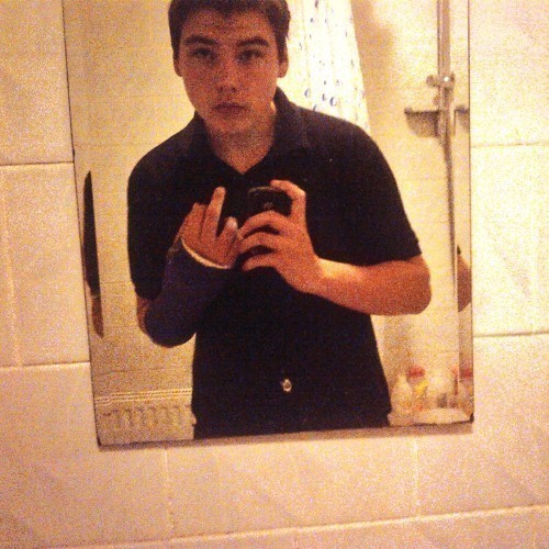 xbox DrunkNinjaSkunk Kik Certified young JiiPo  Skype Crazy_x_JiiPo_x_UK oh and i follow back