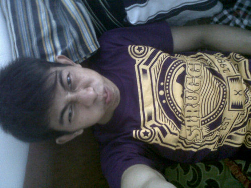 FiLaFxsaxonin's profile picture. That life there are many choices and choose God's always there when you are in difficult circumstances and happily^_^