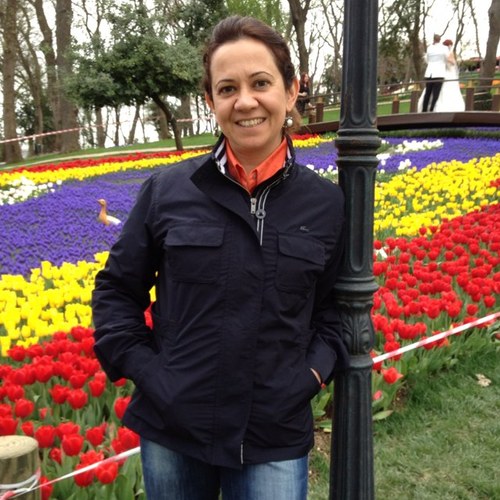 pinaryaprak12's profile picture. 