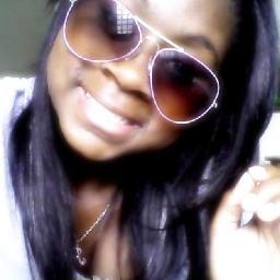 Sou filha do Rei dos Reis . Seu Nome é Jesus
   http://t.co/oELqcp3GQC / https://t.co/32Maw9NdJD