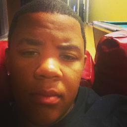 Studded an light skinned wit pretty eyez..musiCally and poetiCally inClined 6OSS..#OnTopNotChFreak Status :)) #TEAMLESBIAN #TEAMPUSSY #TEAMLOVE #TEAMPRIDE