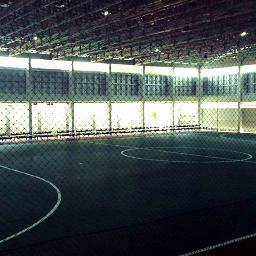 Triple J Arena Futsal mempunyai 2 lapangan futsal dengan lantai Interlocking Flat pertama di Indonesia. Info booking lap. 082251012969 / 08537770448 / via Inbox