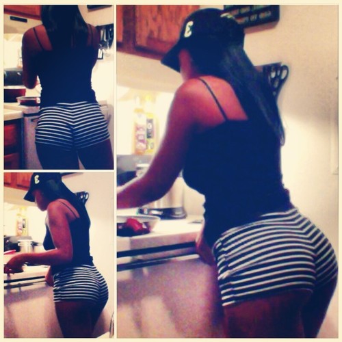 IG: @dior_chyna / Make the money don't let it make You No New Friends running the steerts wit the same nggas since day one but Everybody aint LOYAL !