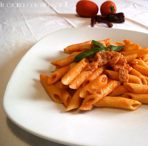 due danni che creano in cucina... spiate le nostre disavventure e provate le nostre ricettine!!!