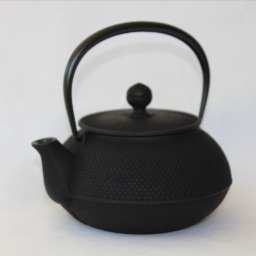 Cast-iron teapots from IWACHU, JAPAN