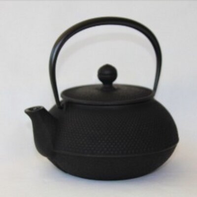 IWACHU Japanese Cast Iron Kettle/Teapot ARARE and Trivet Set 0.65L