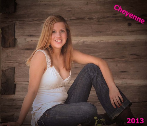 Country girl who is trying to make it in this world While loving God, My friends and family while remaining a Daddy's Girl. with My momma's Attitude! lol