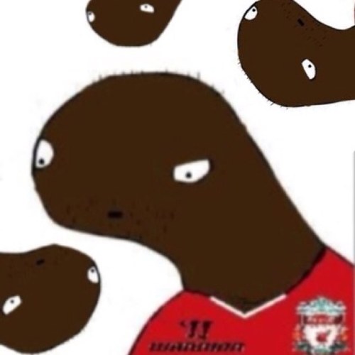 On loon at Yeeohvil frum leevarpul an ex harts.(footballer toon account of Michael Ngoo)