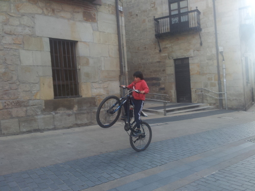 GUrigoitia's profile picture. 