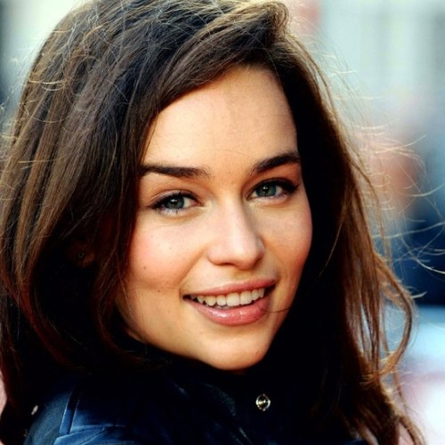 Sigyn. Aesir. Goddess of Fidelity. My family isnt normal, but they are near and dear. My beloved wife and mother of Emma and Jamie, @Chef4Whiphand.