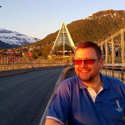 IT-figur, fra Tromsø - bosatt i Trondheim. Har bred erfaring innen IT/OT og AV. Trives godt i skog og fjell - på høsten gjerne med børse.